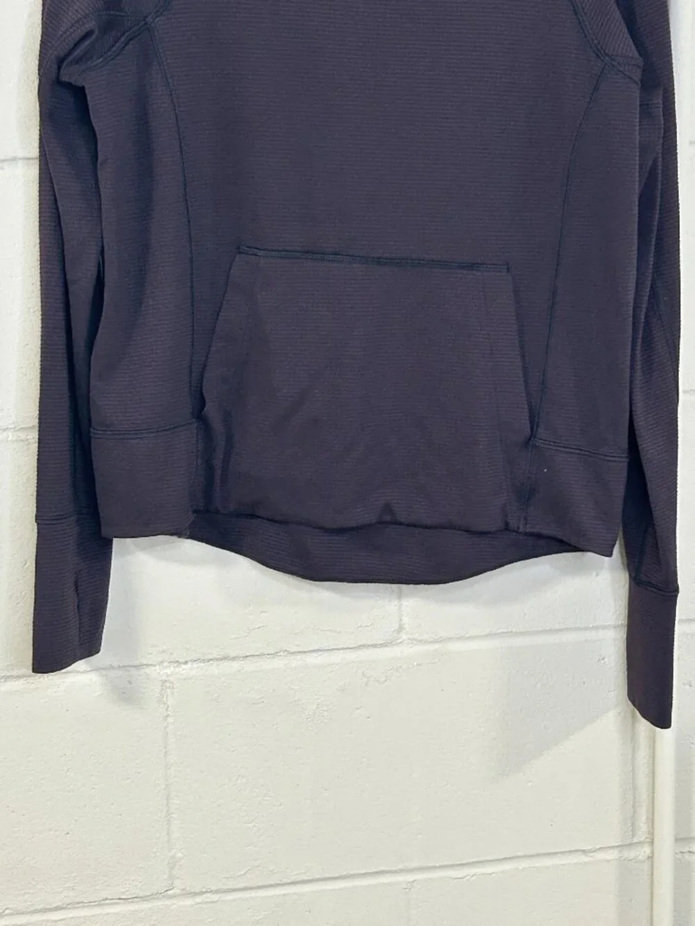 Athleta Sweater Women Medium Hoodie Sweatshirt Long Sleeve Thumbholes Athleisure